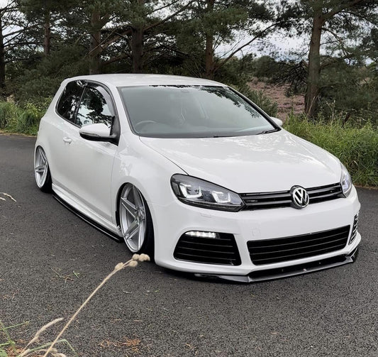 VW MK6 R20 Bumper Replacement DRL Lights