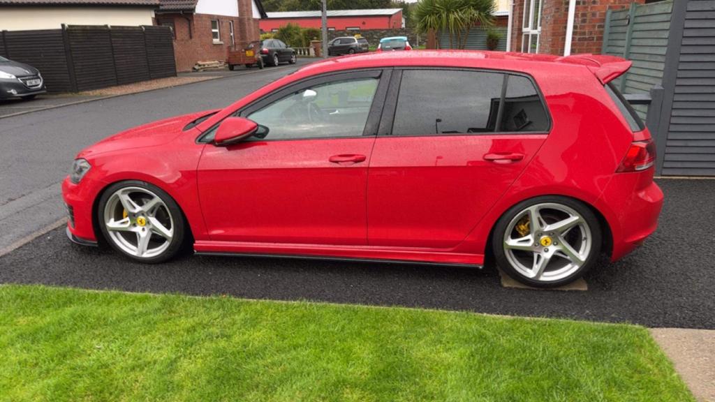 VW Golf Mk7 R-Line Side Skirts